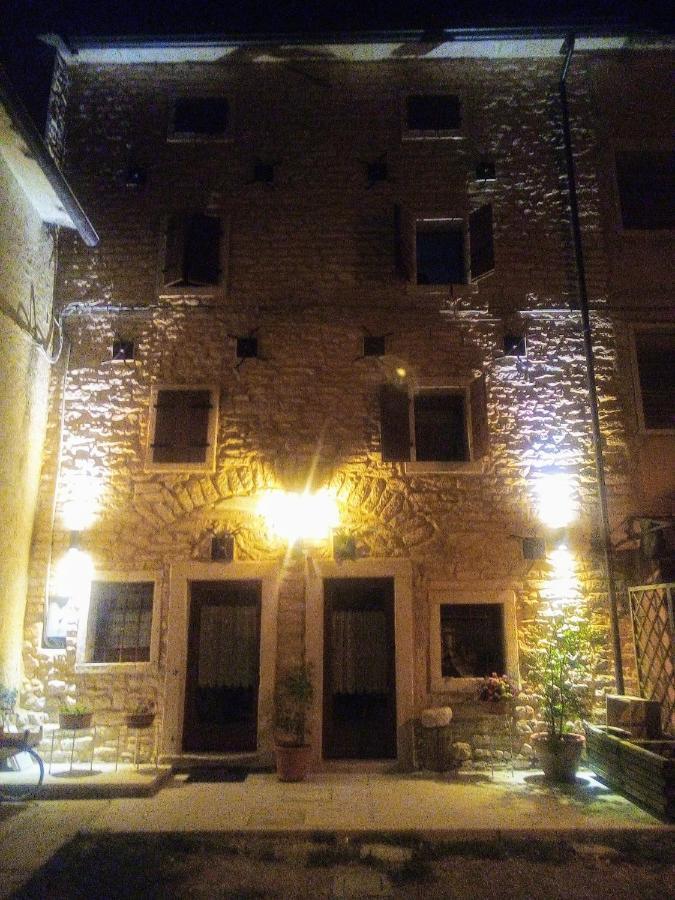 Maison d'hôtes Da Andrea E Raffaella à Sant'Anna d'Alfaedo Extérieur photo