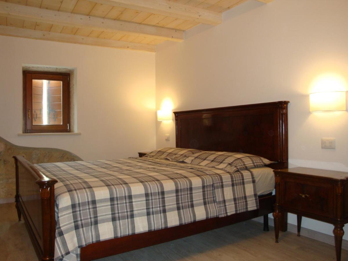 Maison d'hôtes Da Andrea E Raffaella à Sant'Anna d'Alfaedo Extérieur photo