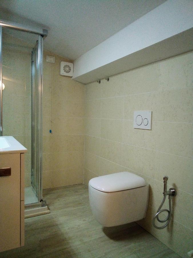 Maison d'hôtes Da Andrea E Raffaella à Sant'Anna d'Alfaedo Extérieur photo