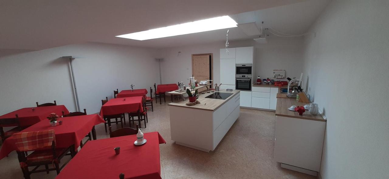 Maison d'hôtes Da Andrea E Raffaella à Sant'Anna d'Alfaedo Extérieur photo